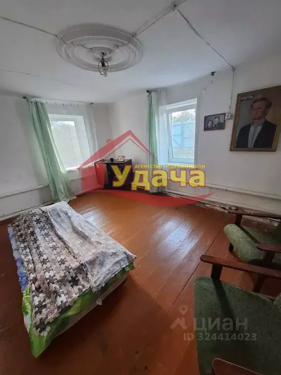 Дом в Оренбургская область, Орск пос. Первомайский, ул. Акмолинская, ... - Фото 2