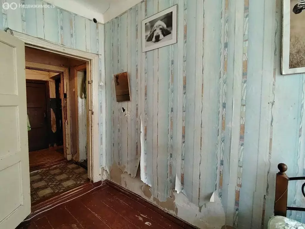 4-комнатная квартира: Волхов, улица Марата, 6 (63.2 м) - Фото 1