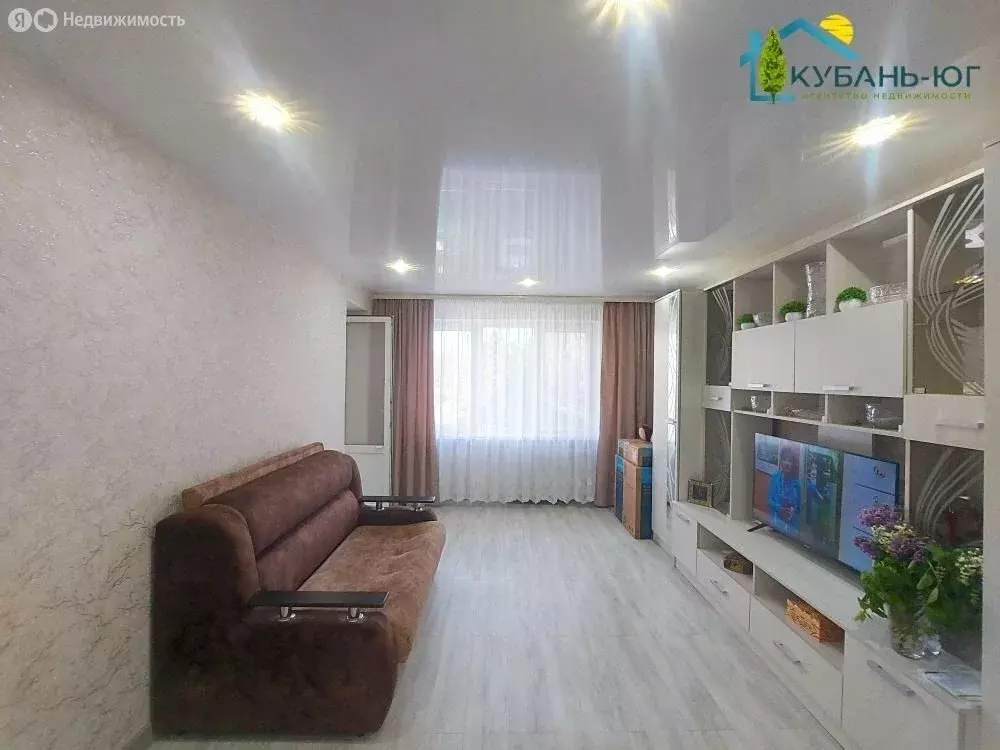 2-комнатная квартира: Тихорецк, улица Калинина, 7 (52.4 м) - Фото 2