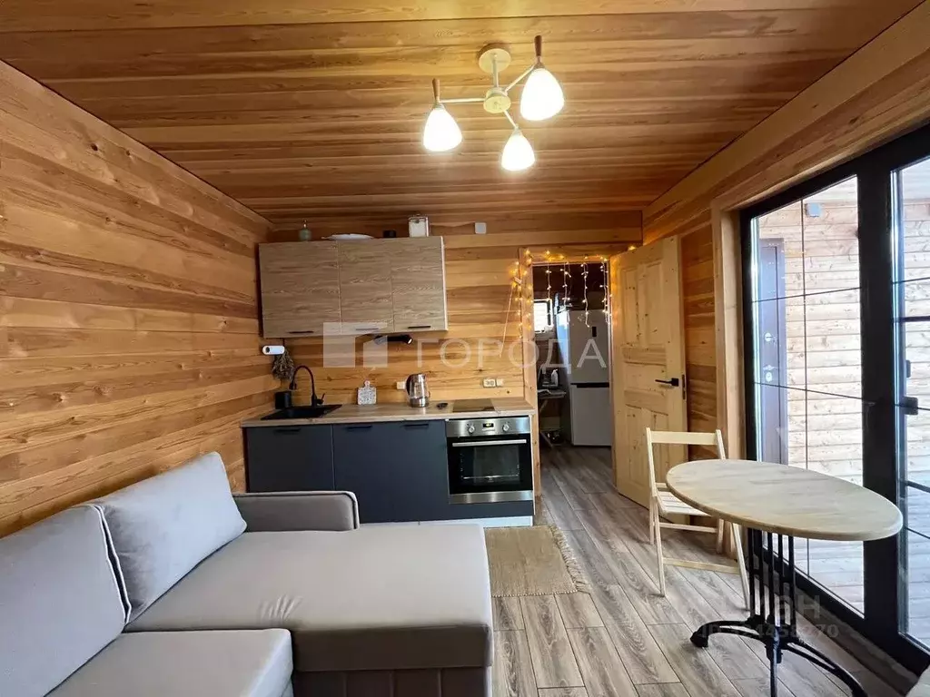 Дом в Новосибирская область, Ордынский район, Пичугово море кп ул. ... - Фото 1