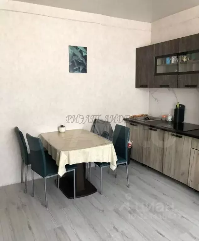 Дом в Алтай, Горно-Алтайск Рассветная ул. (48 м) - Фото 1