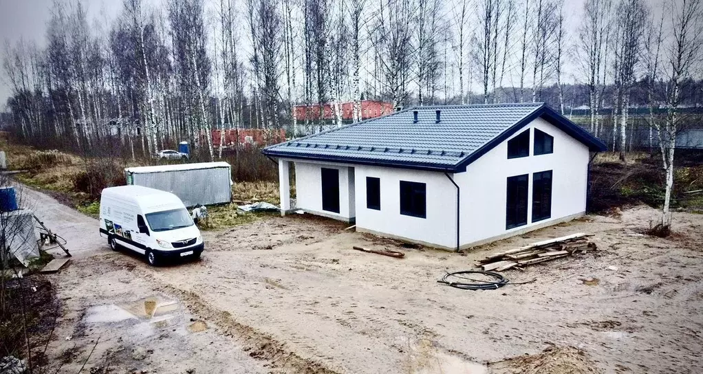 Дом в Тверская область, Конаковский муниципальный округ, д. Старое ... - Фото 1