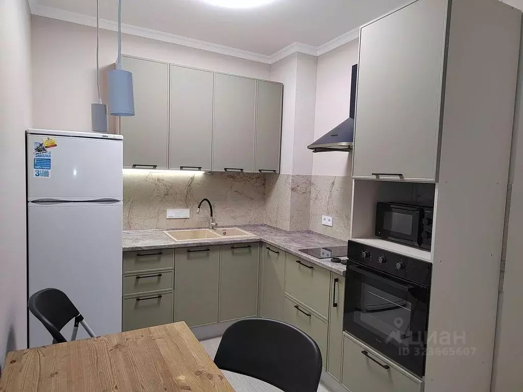 2-к кв. Московская область, Раменское ул. Семейная, 7 (41.8 м) - Фото 1