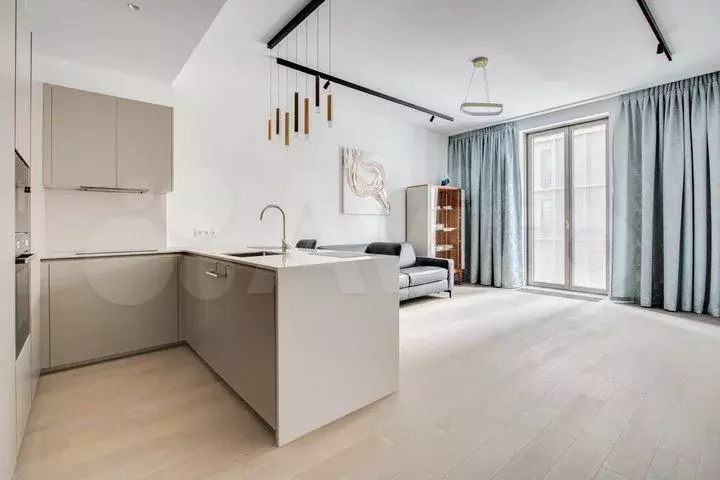 2-к. квартира, 71 м, 3/21 эт. - Фото 1