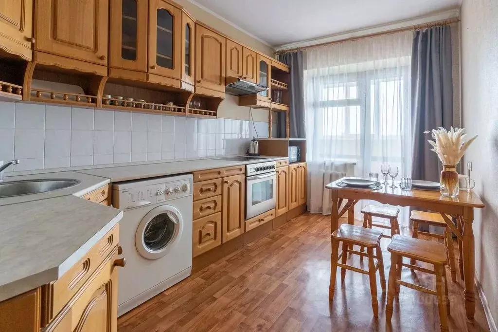 2-к кв. Приморский край, Владивосток ул. Бестужева, 21 (60.0 м) - Фото 1