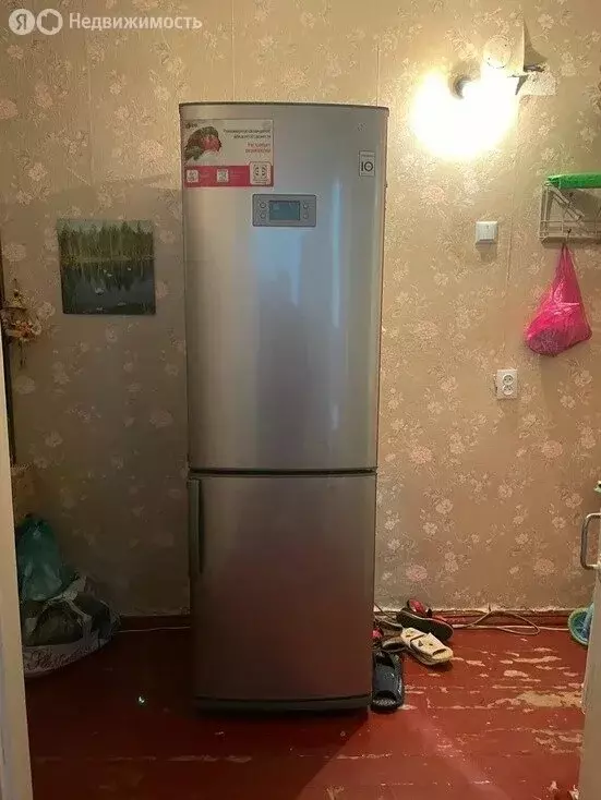 3-комнатная квартира: Каменск-Шахтинский, улица Куйбышева, 3 (60 м) - Фото 1