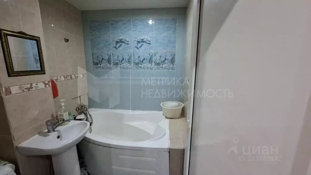 2-к кв. Тюменская область, Тюмень ул. Бабарынка, 20а (30.0 м) - Фото 1