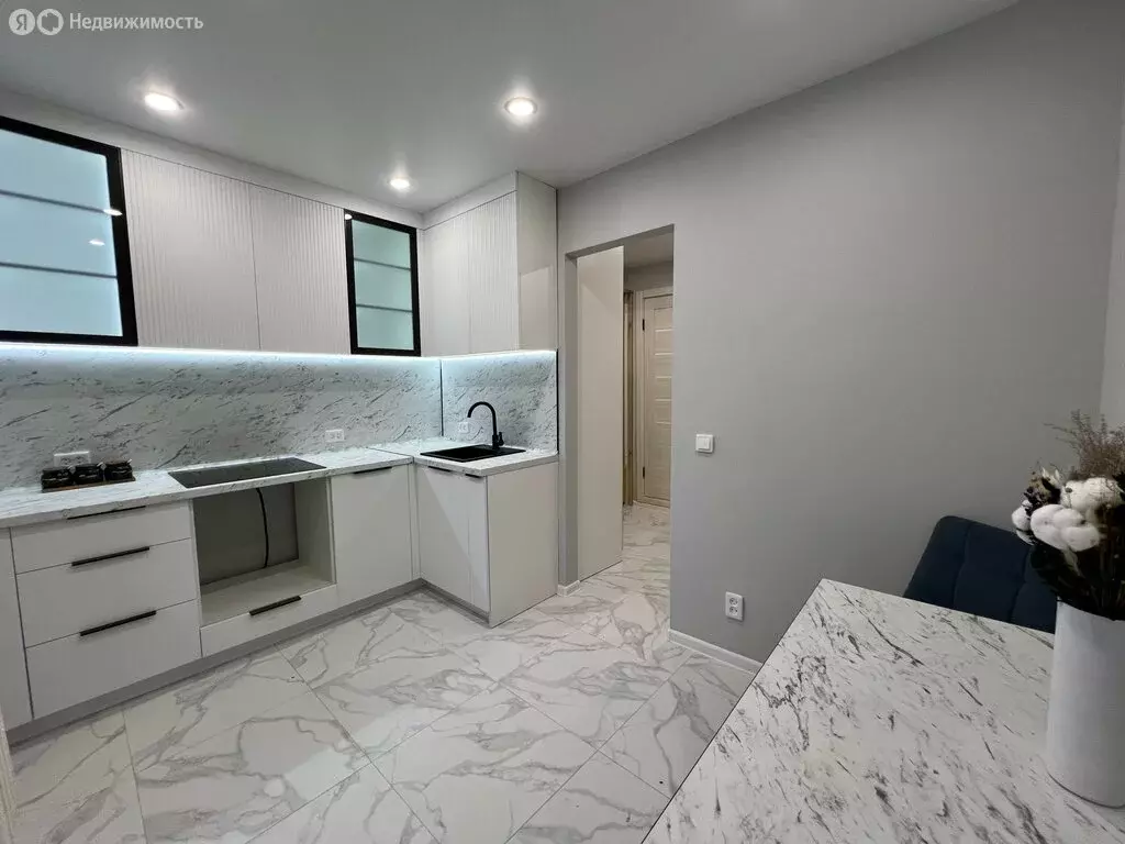 2-комнатная квартира: Киров, улица Ленина, 160 (50 м) - Фото 2