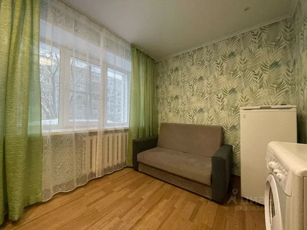 1-к кв. Кировская область, Киров ул. Чапаева, 67к1 (18.0 м) - Фото 1