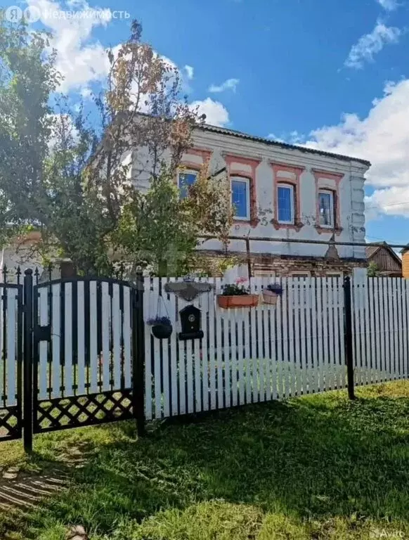 Дом в село Ичалки, улица имени В.И. Чинченкова (140 м) - Фото 1