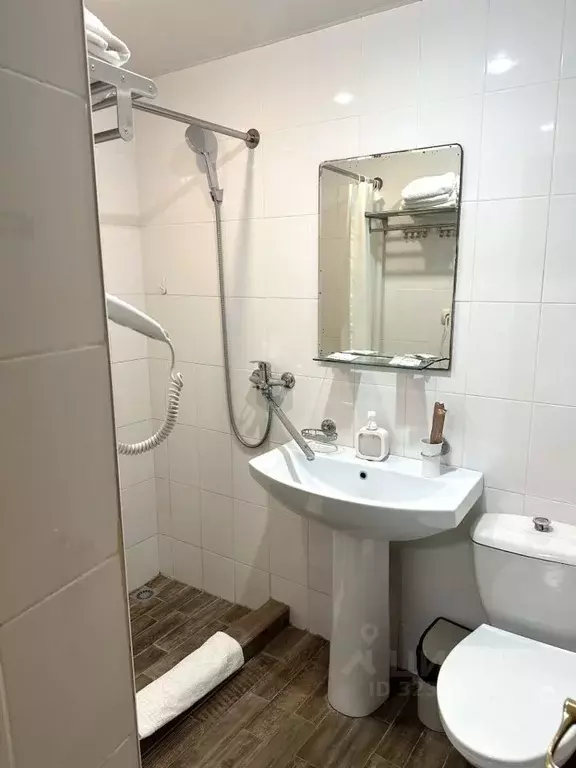 Комната Краснодарский край, Геленджик ул. Островского, 12 (16.0 м) - Фото 2