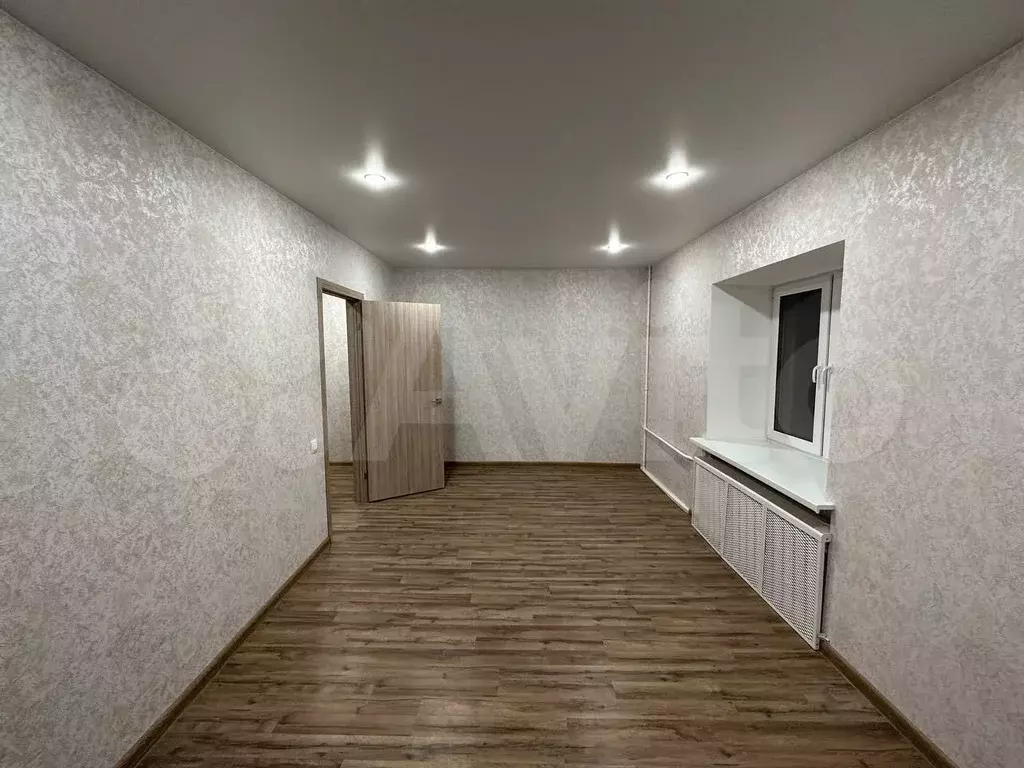 1-к. квартира, 31 м, 1/5 эт. - Фото 1