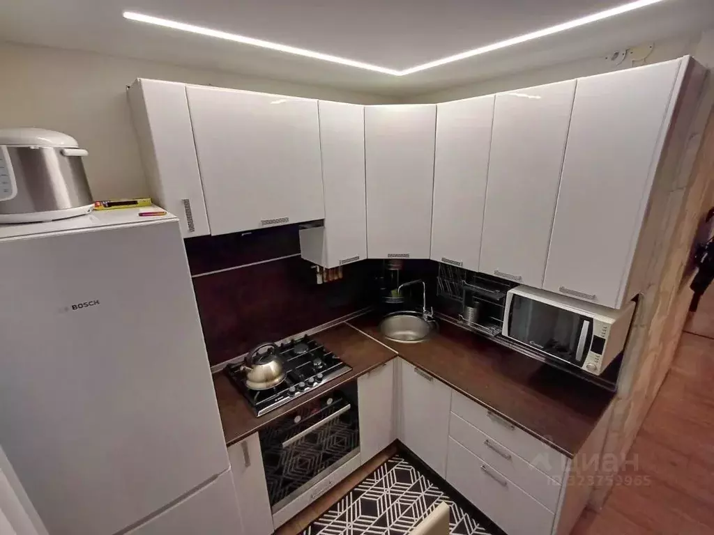 1-к кв. Свердловская область, Екатеринбург Вторчермет жилрайон, ул. ... - Фото 1