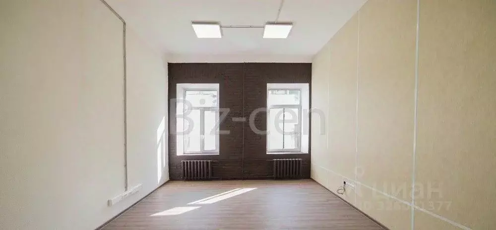 Офис в Санкт-Петербург 17-я Васильевского острова линия, 4-6В (17 м) - Фото 2