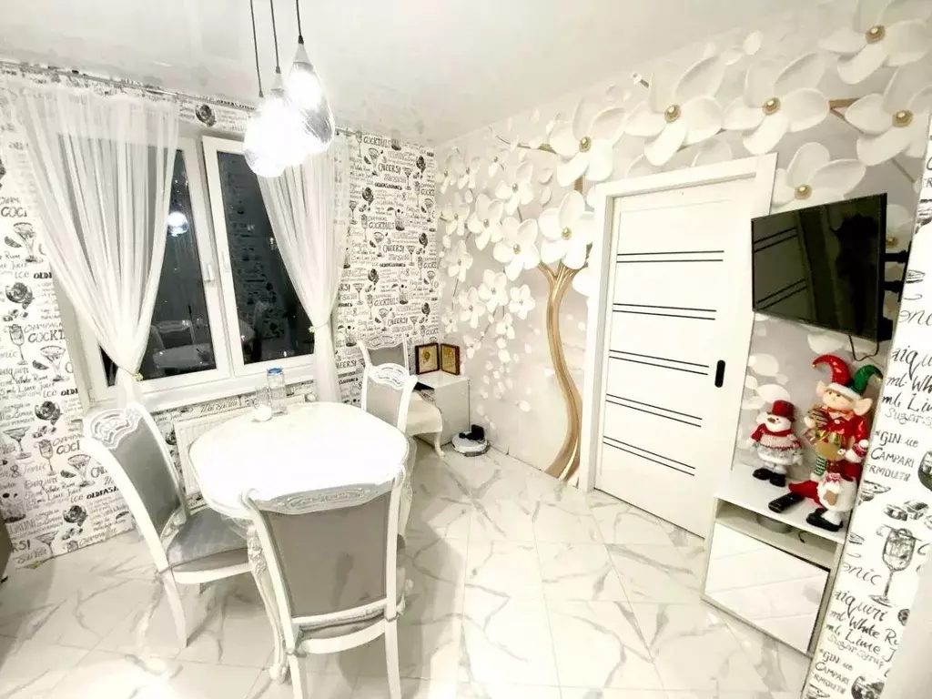 2-к кв. Калининградская область, Калининград Батальная ул., 100 (45.3 ... - Фото 2