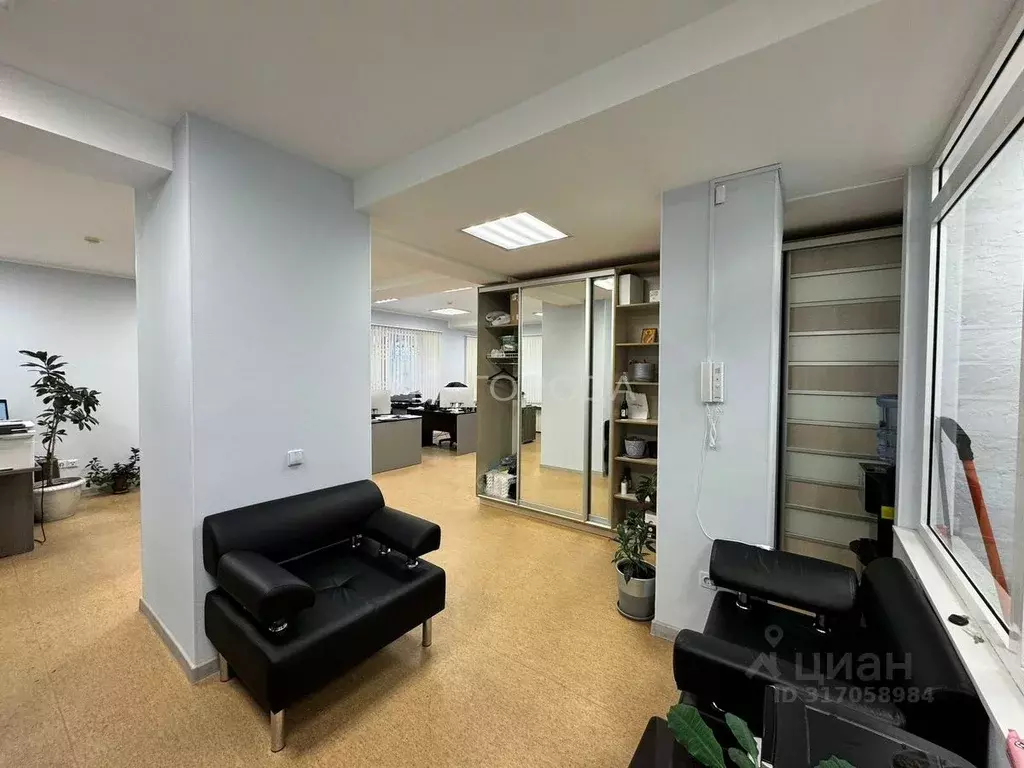 Офис в Новосибирская область, Новосибирск Красный просп., 51/2 (130 м) - Фото 0