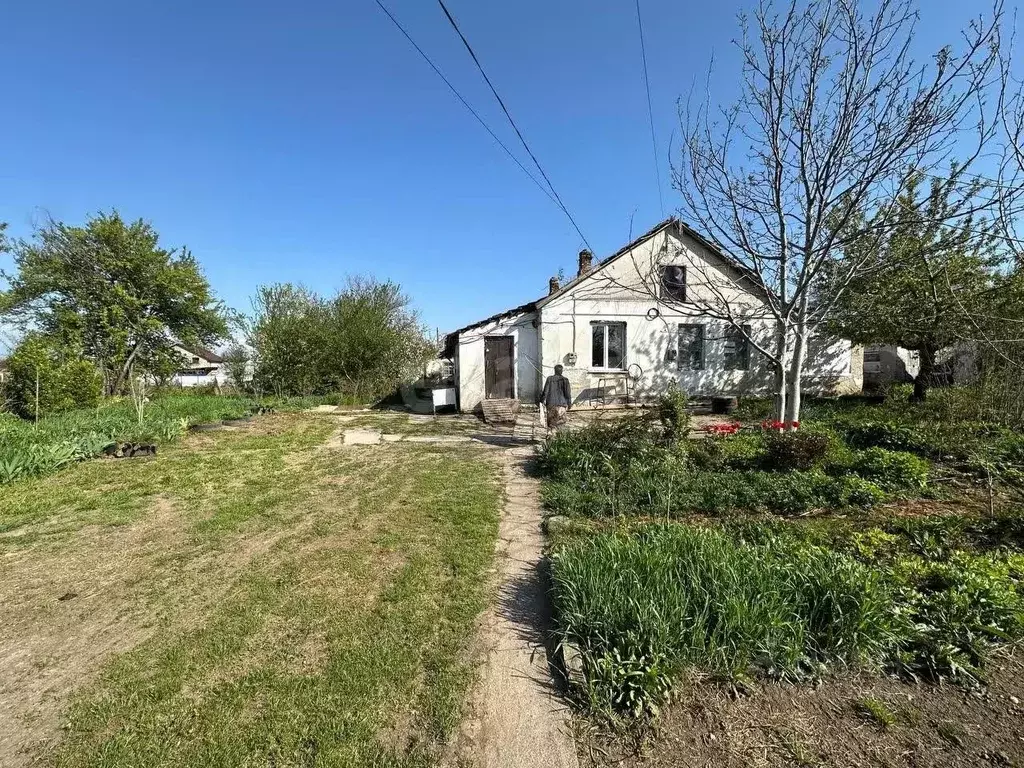 2-к кв. Крым, Симферопольский район, Гвардейское с/пос, с. Софиевка ... - Фото 1