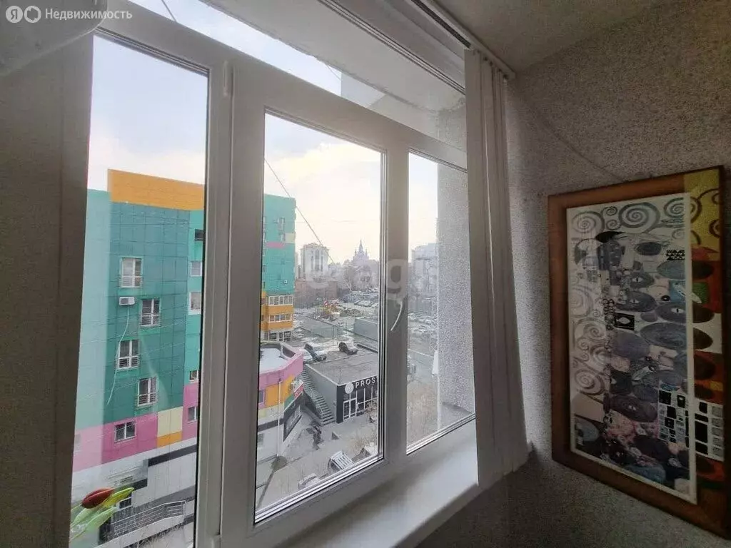 2-комнатная квартира: Хабаровск, улица Истомина, 42 (57 м) - Фото 0