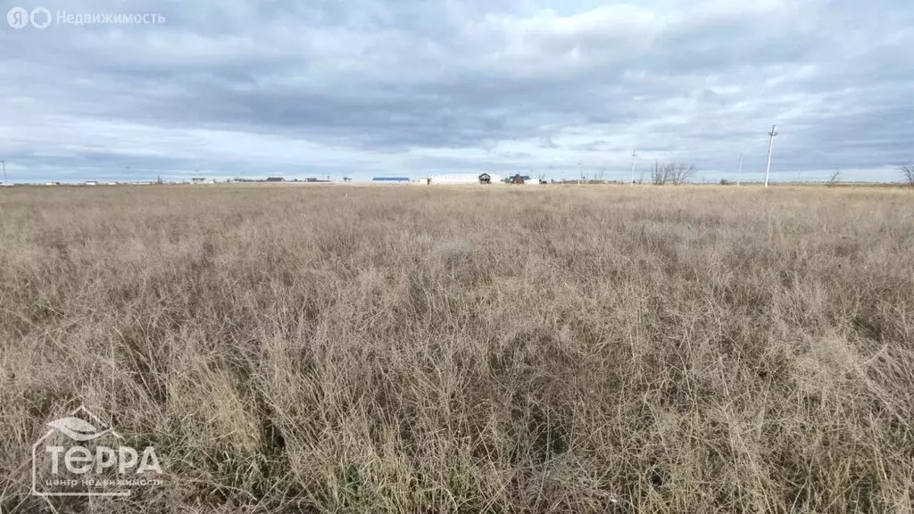 Участок в Черноморский район, село Окунёвка (6 м) - Фото 0