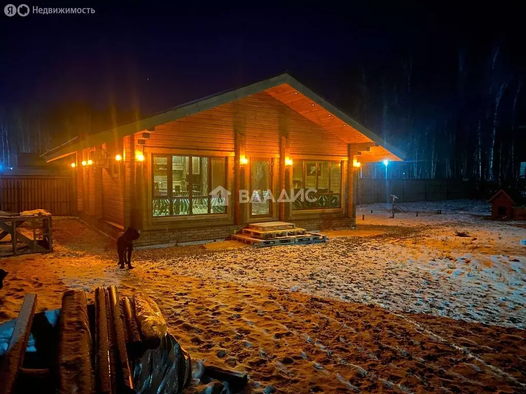 Дом в Тобольск, улица Дежнёва (80 м) - Фото 0