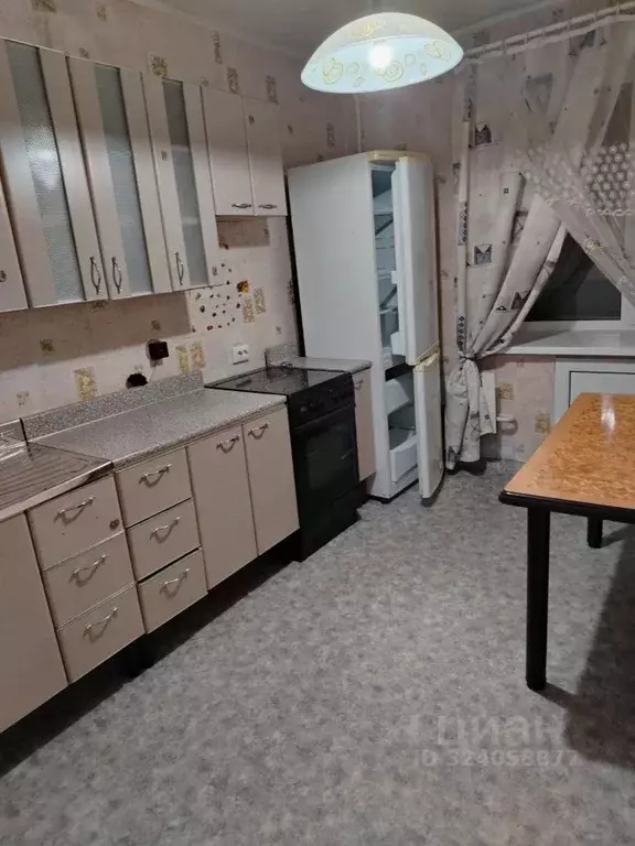 2-к кв. Красноярский край, Красноярск ул. Гусарова, 3а (50.0 м) - Фото 1