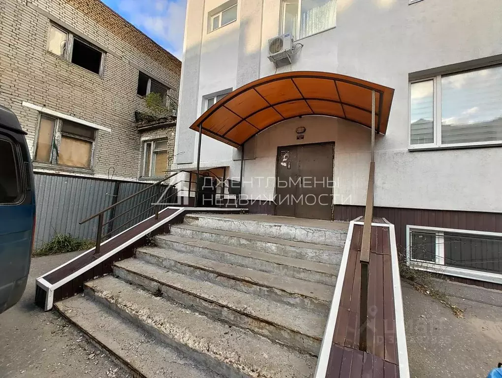 Помещение свободного назначения в Пензенская область, Пенза Военный ... - Фото 2