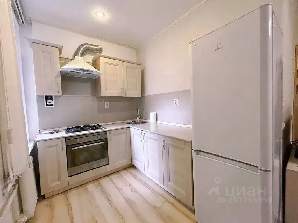 3-к кв. Ярославская область, Ярославль ул. Свердлова, 21 (70.0 м) - Фото 2