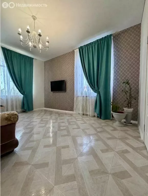 3-комнатная квартира: Мурманск, улица Воровского, 15 (62.4 м) - Фото 1