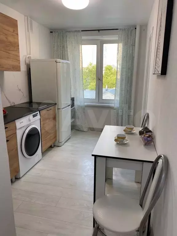 2-к. квартира, 42 м, 5/9 эт. - Фото 0