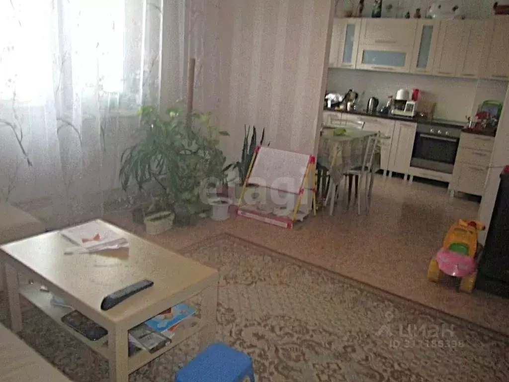 3-к кв. Иркутская область, Иркутск ул. Багратиона, 55 (71.0 м) - Фото 1