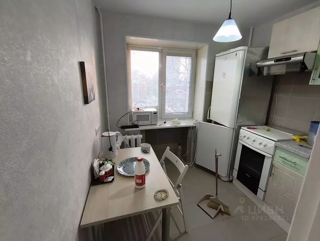 2-к кв. Московская область, Лобня ул. Ленина, 4 (44.0 м) - Фото 2