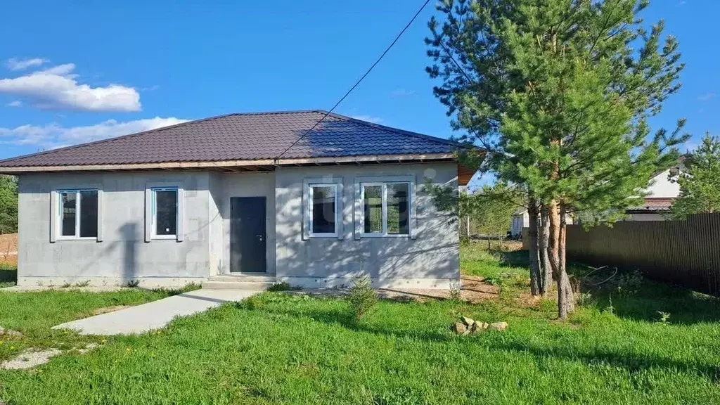 Дом в Свердловская область, Верхняя Пышма городской округ, пос. ... - Фото 1