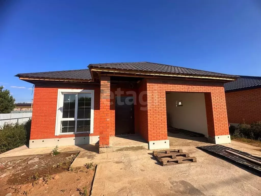 Дом в Оренбургская область, Оренбург Заречный мкр, ул. Ярославская, 21 ... - Фото 1