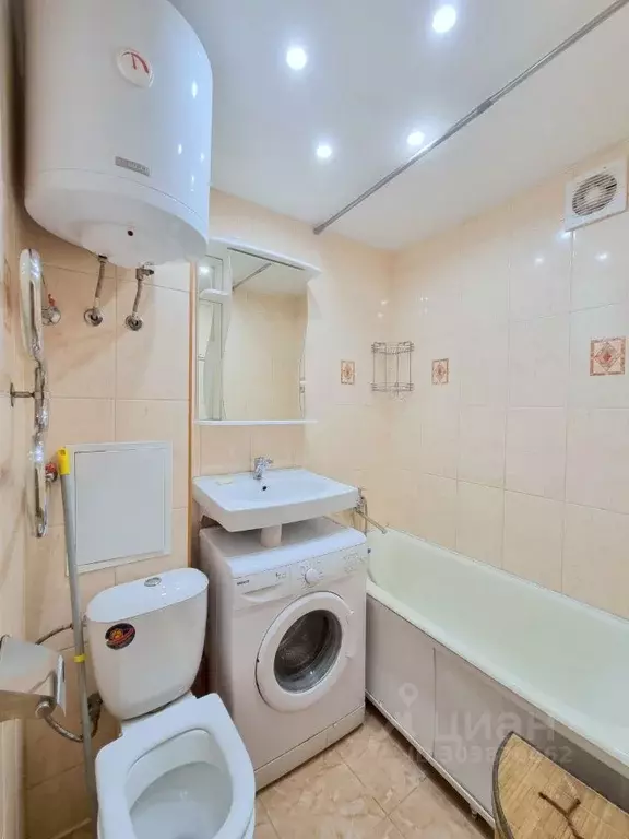 3-к кв. Алтайский край, Барнаул Деповская ул., 3 (60.0 м) - Фото 1