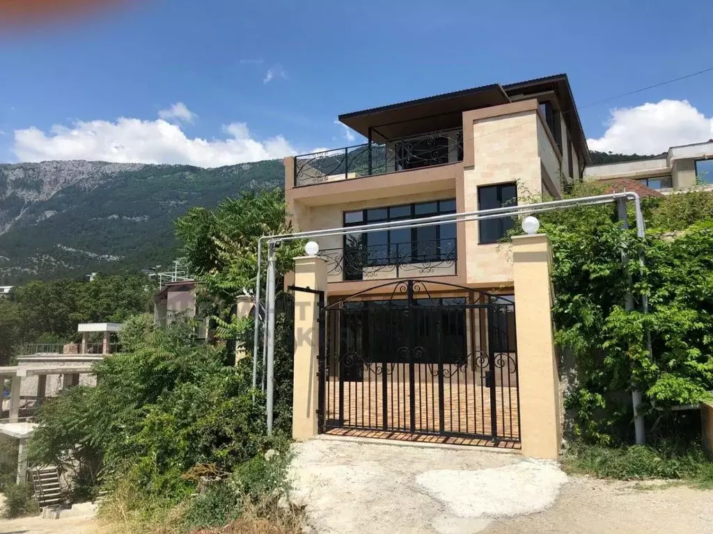 Дом в Крым, Ялта ул. Большевистская, 29Е (222 м) - Фото 1