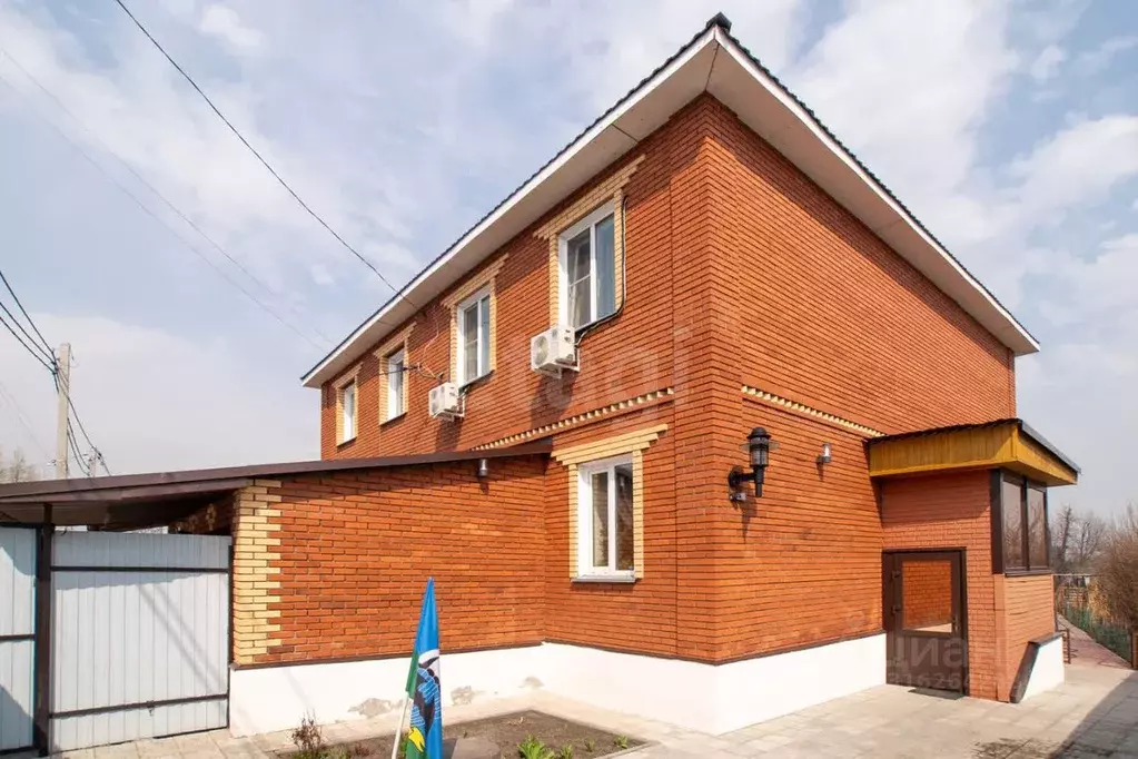 Таунхаус в Новосибирская область, Новосибирск ул. Бирюсинка, 4 (279 м) - Фото 1