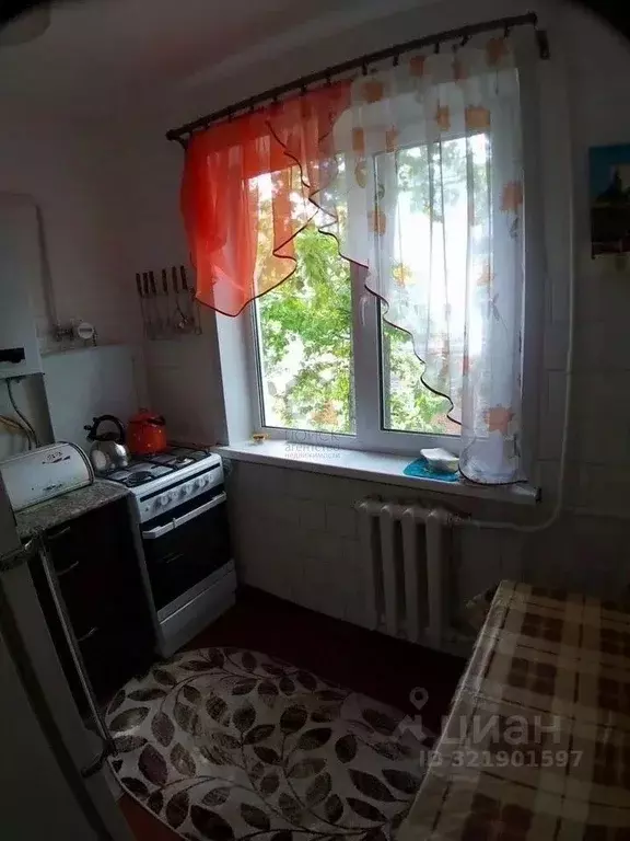 2-к кв. Татарстан, Казань ул. Космонавтов, 18 (45.0 м) - Фото 2