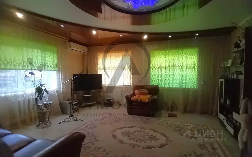 Дом в Краснодарский край, Хадыженск Апшеронский район, Фестивальная ... - Фото 2