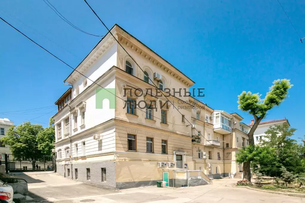 3-к кв. Севастополь ул. Ленина, 5 (74.6 м) - Фото 0
