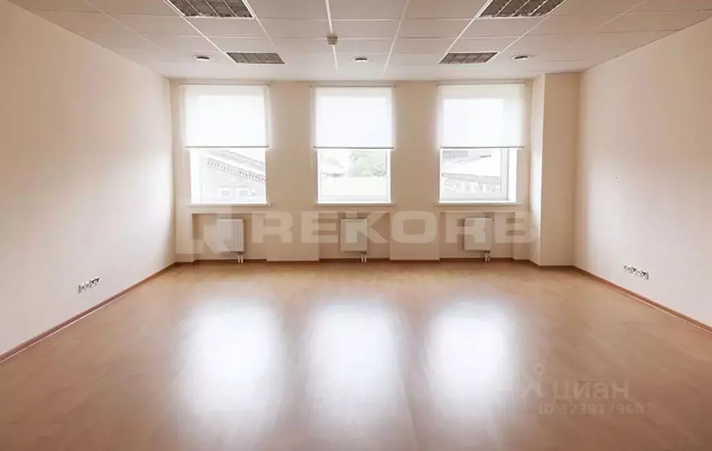 Офис в Санкт-Петербург Гапсальская ул., 5 (75 м) - Фото 1