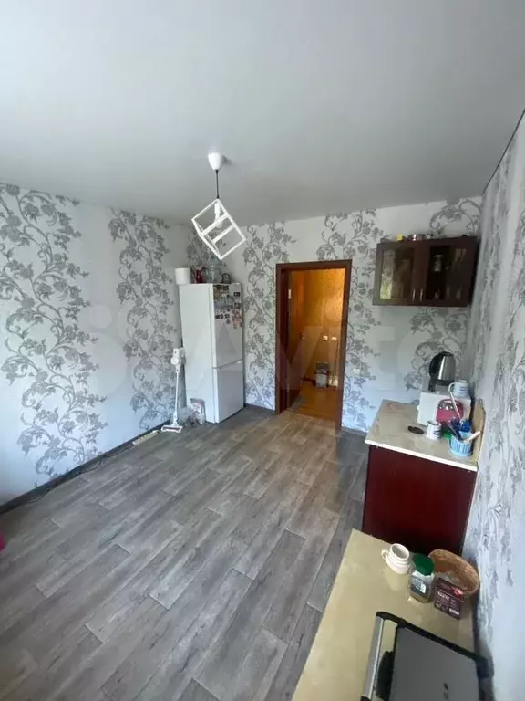 Комната 12,4 м в 3-к., 1/9 эт. - Фото 1