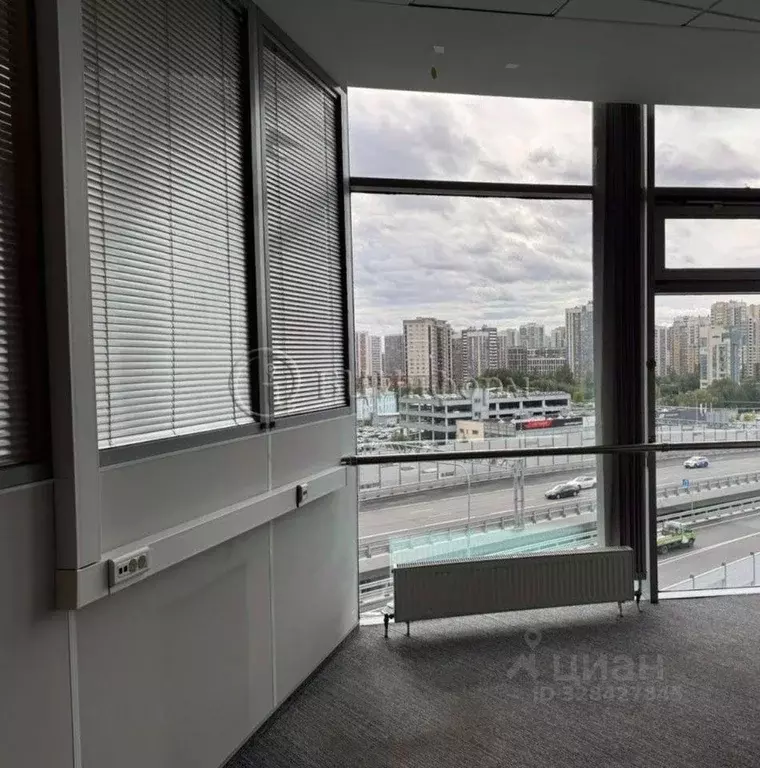 Офис в Санкт-Петербург Звездная ул., 1 (260 м) - Фото 1