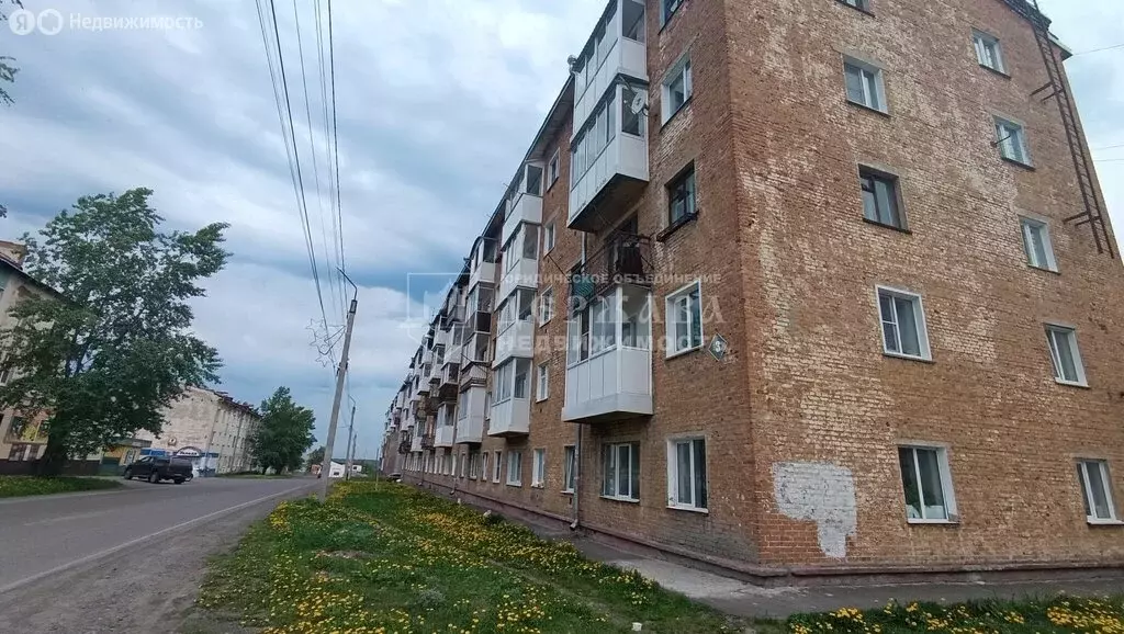 2-комнатная квартира: Берёзовский, улица Фурманова, 3 (40.2 м) - Фото 0