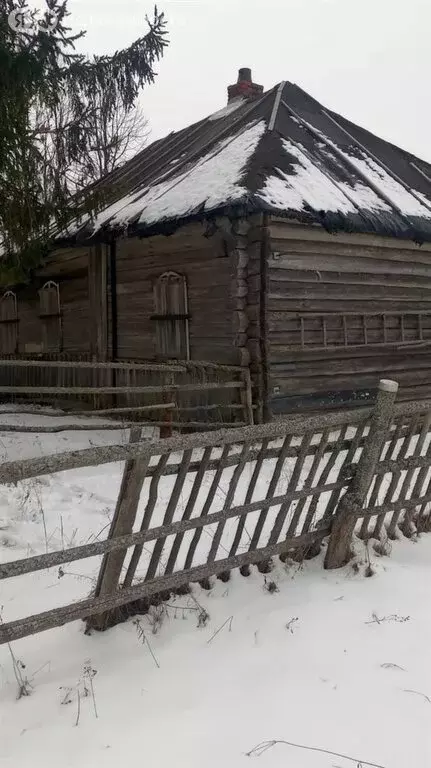 Дом в Псковская область, Бежаницкий муниципальный округ, деревня ... - Фото 0