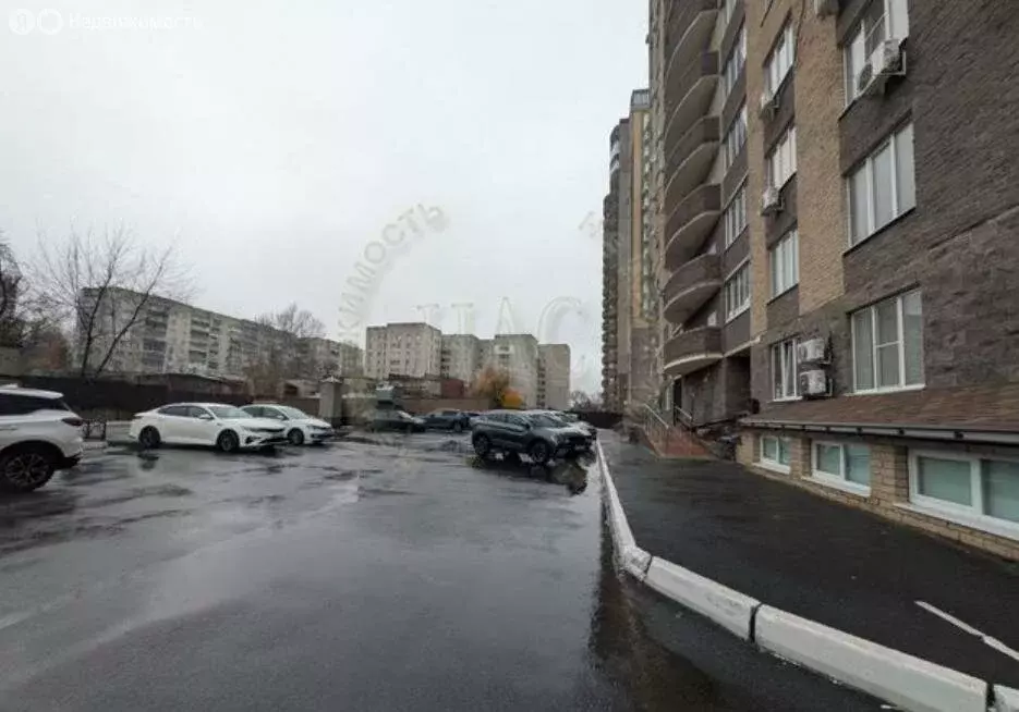 2-комнатная квартира: Курск, улица Павлуновского, 48А (70.4 м) - Фото 1