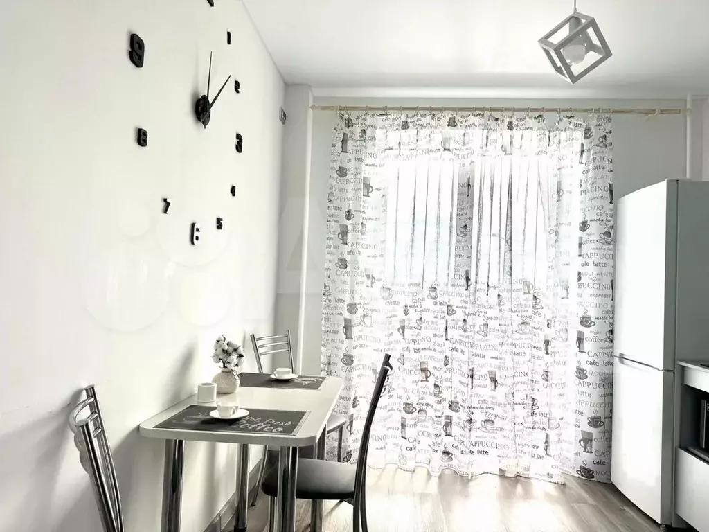 1-к. квартира, 40 м, 4/19 эт. - Фото 0