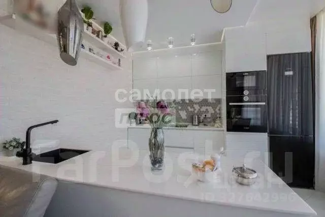 3-к кв. Приморский край, Владивосток ул. Черняховского, 9 (90.0 м) - Фото 1