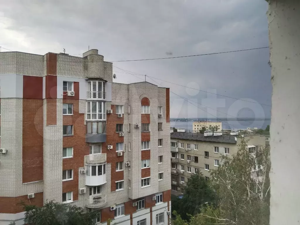 Комната 25 м в 4-к., 5/5 эт. - Фото 1