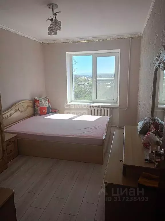 3-к кв. Краснодарский край, Абинский район, Ахтырское городское ... - Фото 1