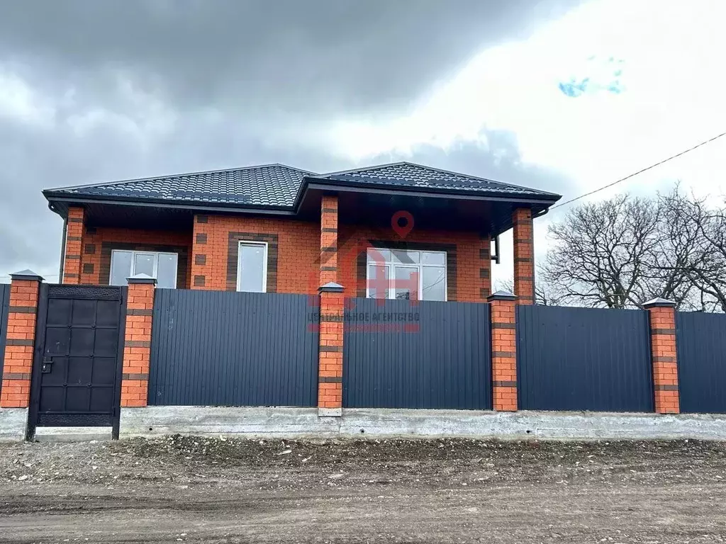 Дом в Ставропольский край, Предгорный муниципальный округ, ... - Фото 1